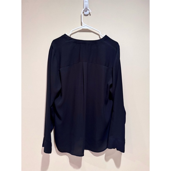 Express Portofino Convertible Zip Blouse - Picture 2 of 3